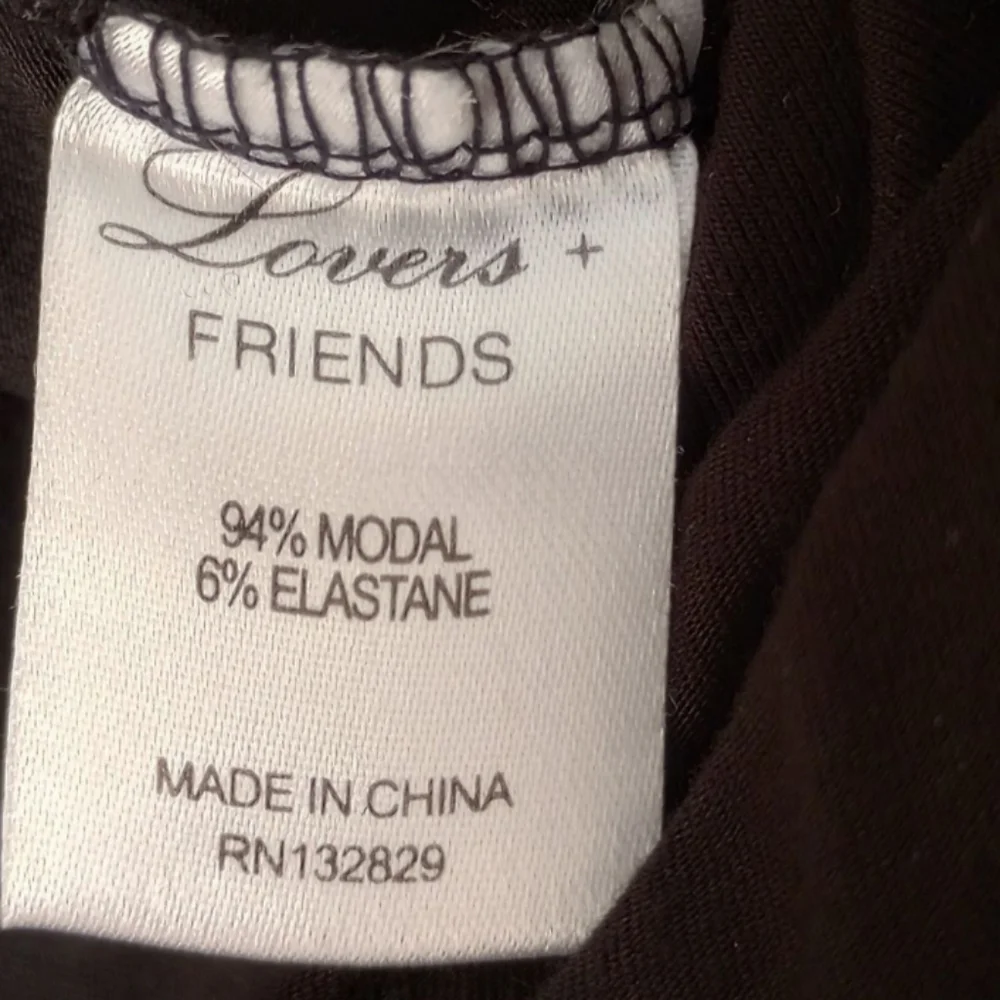 Lovers + Friends Black Deep V-neck Jumpsuit, size Small - Picture 8 of 8